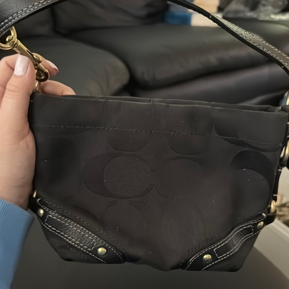 CARLY COACH BAG Black Brass Gold Signature Fabric Handbag